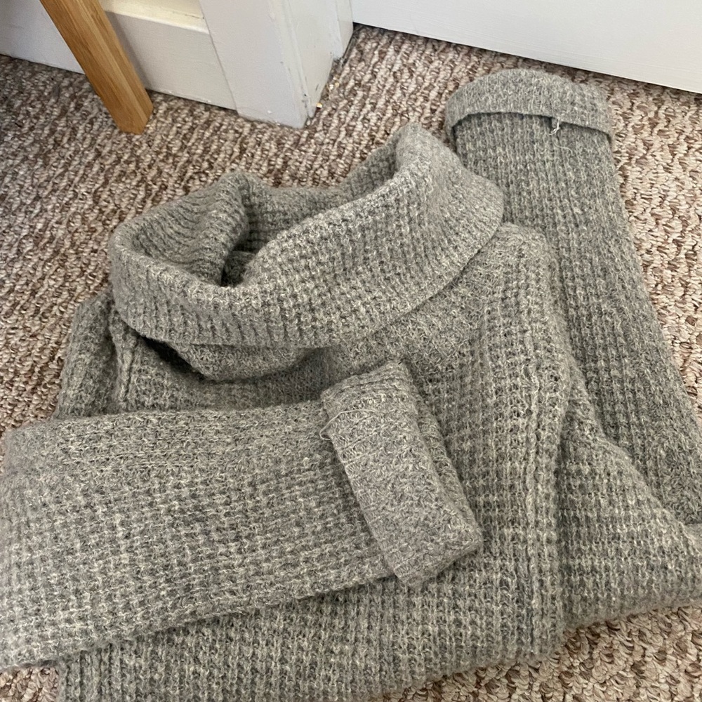 Free people grey sweater